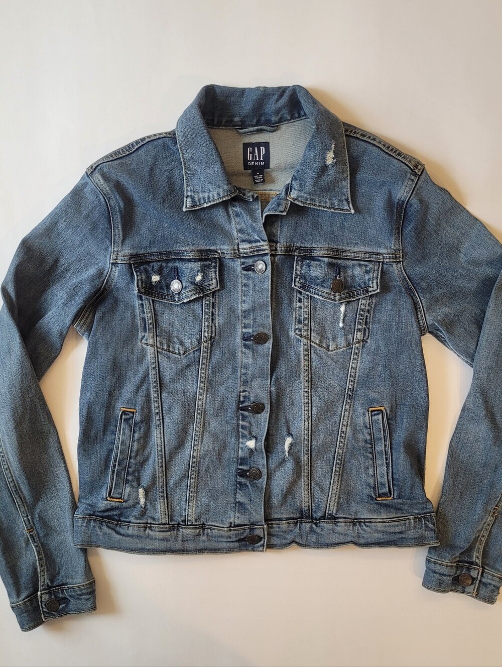 GAP Distressed Icon Denim Jacket Medium - Excellent Condition
